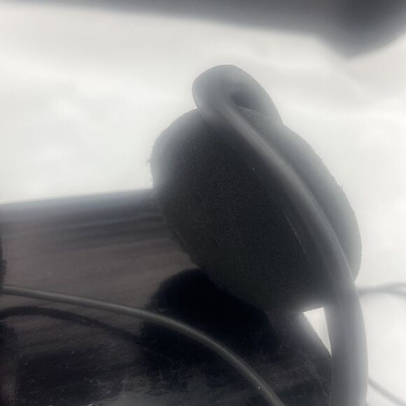 INSIGNIA COMPACT DISC (CD) AUDIO PLAYER - Picture 11 of 12